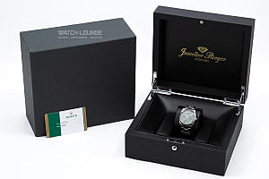 13145_watchlounge_lo.jpg