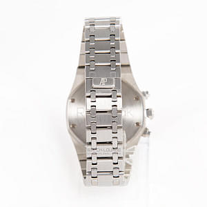 13165_watchlounge_lo.jpg