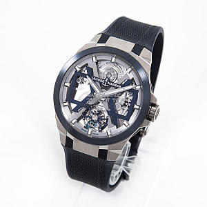 13171_watchlounge_lo.jpg