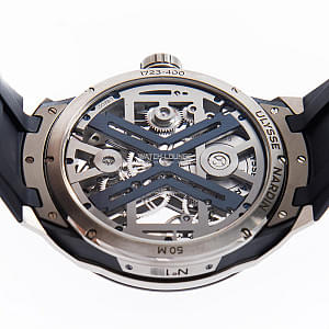 13174_watchlounge_lo.jpg