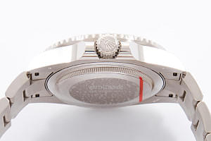 13194_watchlounge_lo.jpg