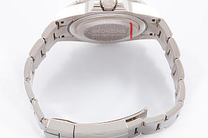 13196_watchlounge_lo.jpg