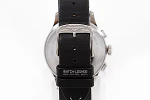 13213_watchlounge_lo.jpg