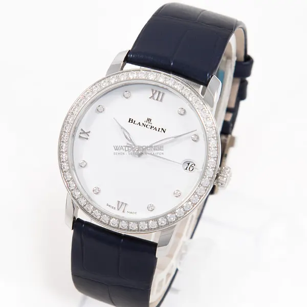 13216_watchlounge_lo_1.jpg