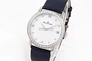 13220_watchlounge_lo.jpg