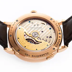 13256_watchlounge_lo.jpg