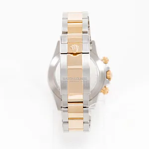 13273_watchlounge_lo.jpg