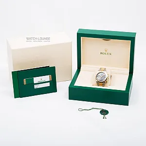 13274_watchlounge_lo.jpg