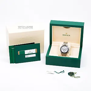 13285_watchlounge_lo.jpg