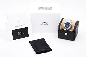 13308_watchlounge_lo.jpg