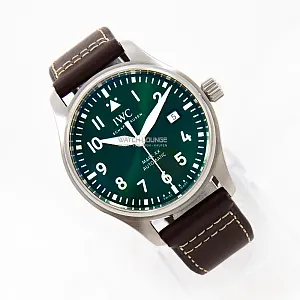 13310_watchlounge_lo.jpg