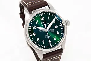 13312_watchlounge_lo.jpg