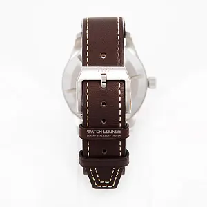 13318_watchlounge_lo.jpg