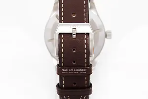 13318_watchlounge_lo.jpg
