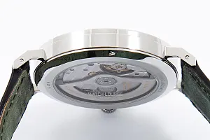 13327_watchlounge_lo.jpg