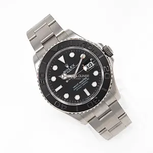 13333_watchlounge_lo.jpg