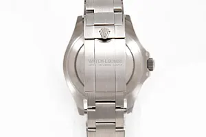 13340_watchlounge_lo.jpg