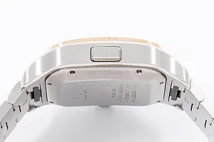 13349_watchlounge_lo.jpg