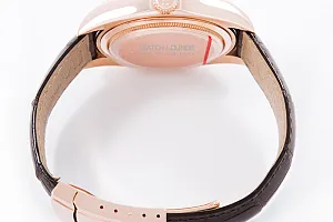 13360_watchlounge_lo.jpg