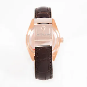 13361_watchlounge_lo.jpg