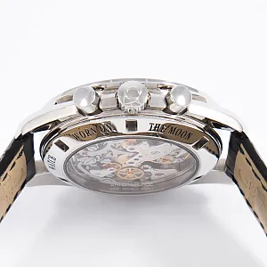 13368_watchlounge_lo.jpg