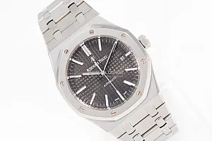 13375_watchlounge_lo.jpg