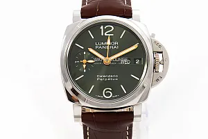 13387_watchlounge_lo.jpg