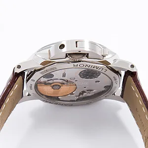 13390_watchlounge_lo.jpg
