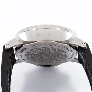 13402_watchlounge_lo.jpg