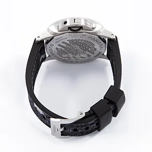 13404_watchlounge_lo.jpg