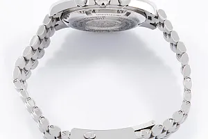 13415_watchlounge_lo.jpg