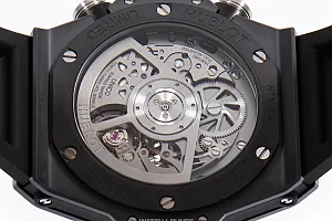 13461_watchlounge_lo.jpg