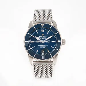 13467_watchlounge_lo.jpg
