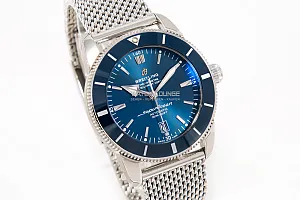 13468_watchlounge_lo.jpg