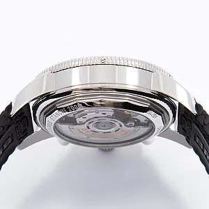 13484_watchlounge.jpg