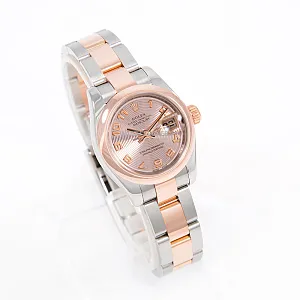 13496_watchlounge_lo.jpg