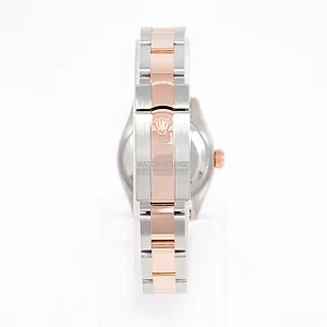 13501_watchlounge_lo.jpg