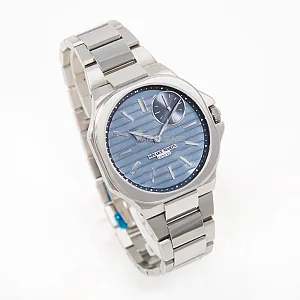 13507_watchlounge_lo.jpg