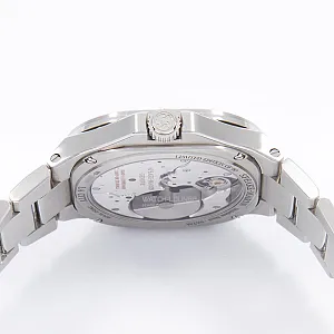 13509_watchlounge_lo.jpg
