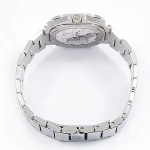 13523_watchlounge_lo.jpg