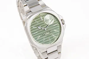 13529_watchlounge_lo.jpg