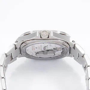 13531_watchlounge_lo.jpg