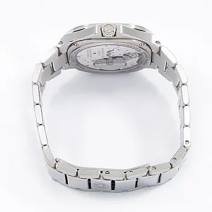 13534_watchlounge_lo.jpg