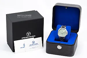 13536_watchlounge_lo.jpg