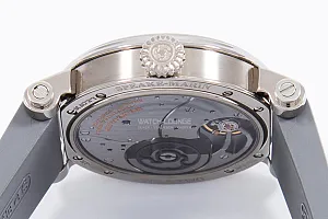 13542_watchlounge_lo.jpg