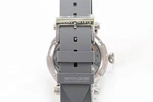 13546_watchlounge_lo.jpg