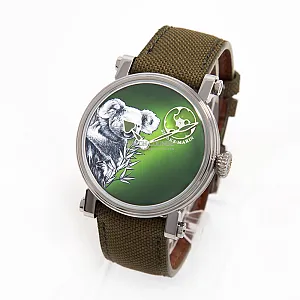 13563_watchlounge_lo.jpg