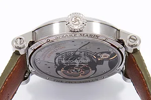 13564_watchlounge_lo.jpg