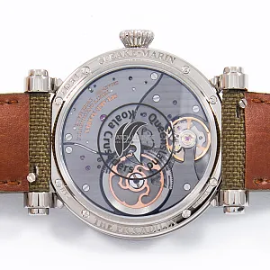 13566_watchlounge_lo.jpg