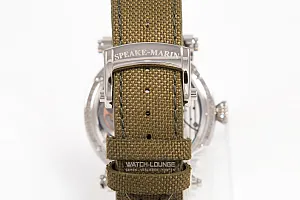 13568_watchlounge_lo.jpg